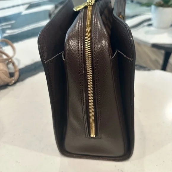 Louis Vuitton Triana - Picture 3 of 10